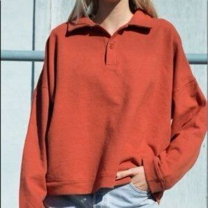 Brandy Melville archer sweatshirt